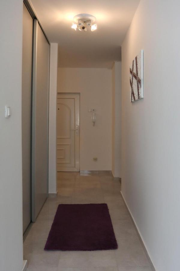 Studio apartman Ana Osijek Bagian luar foto